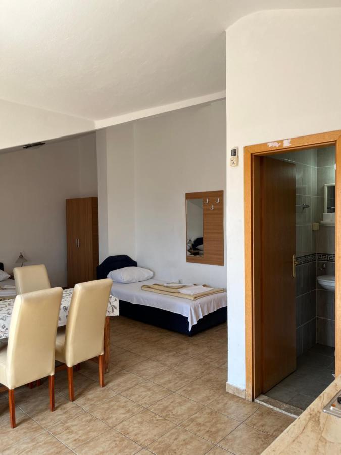 Apartmani Goran I Jelena Zec Budva Extérieur photo