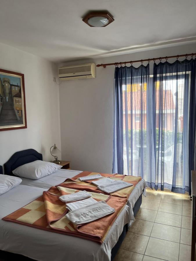 Apartmani Goran I Jelena Zec Budva Extérieur photo