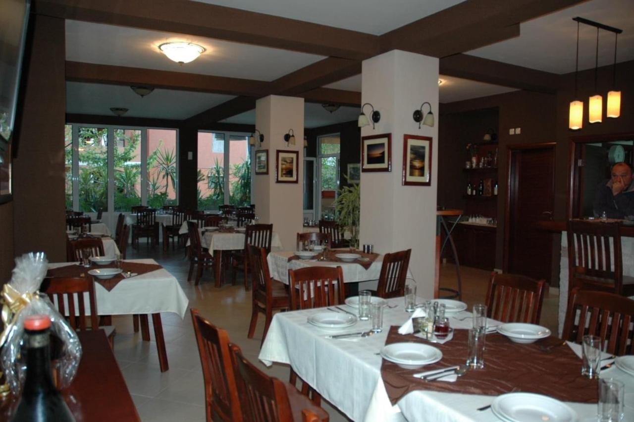 Apartmani Goran I Jelena Zec Budva Extérieur photo
