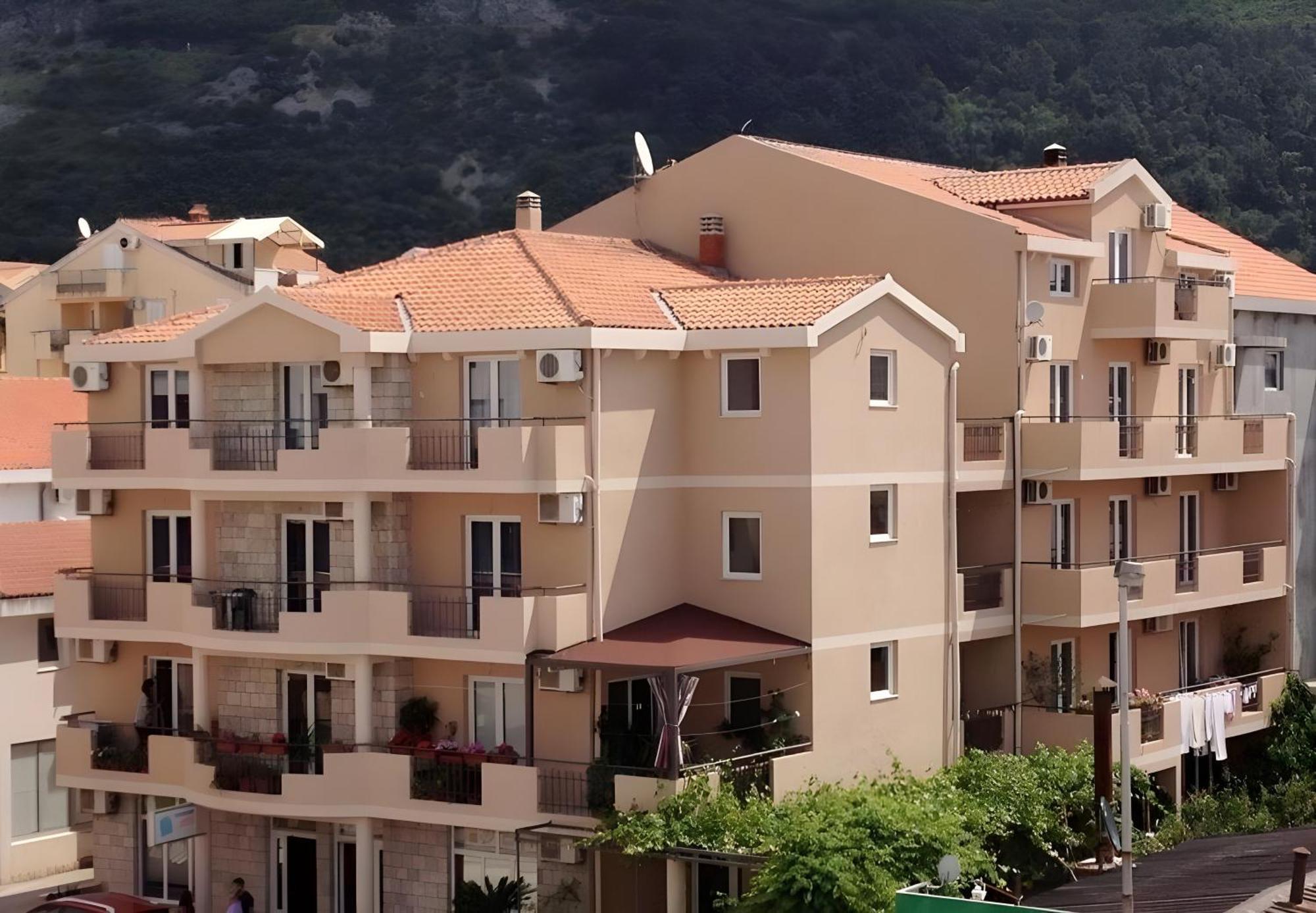 Apartmani Goran I Jelena Zec Budva Extérieur photo